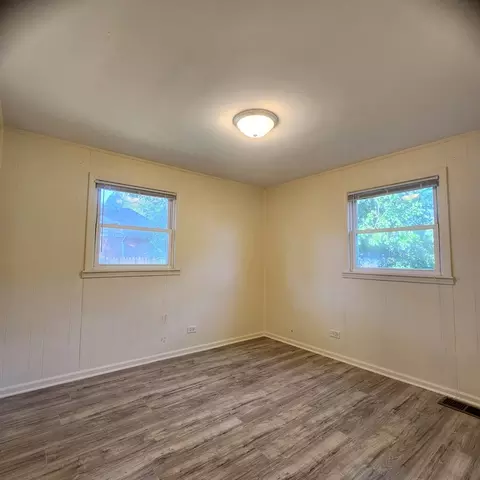 746 S Merle Ln, Wheeling, IL 60090 photo 8