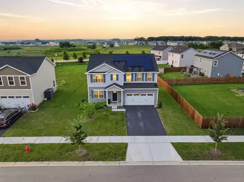 524 Wild Sienna, Hampshire, IL 60140