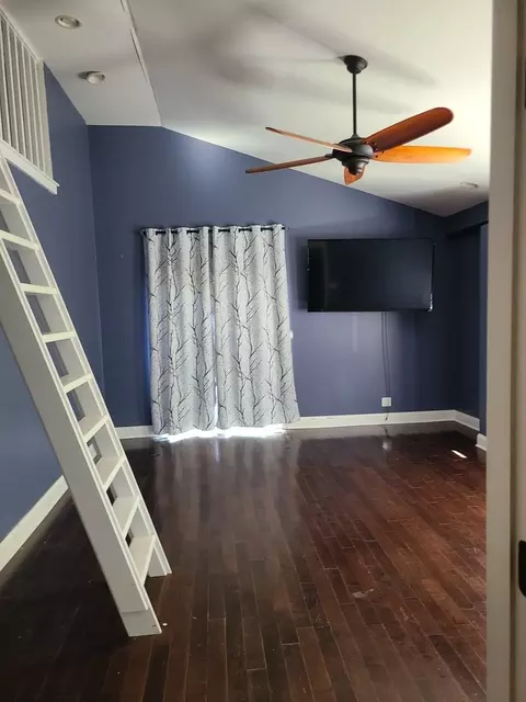 Bedroom - 333 12th St, Wheeling, IL 60090 photo 1 of 3