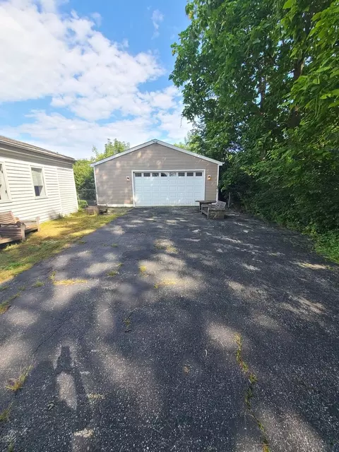 Exterior - 333 12th St, Wheeling, IL 60090 photo 3 of 3