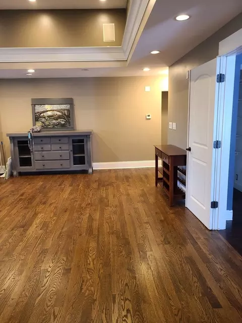 Living - 333 12th St, Wheeling, IL 60090 photo 4 of 4