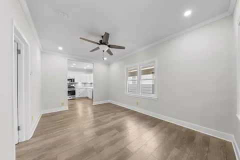 Living - 731 E Benton St, Morris, IL 60450 photo 1 of 4