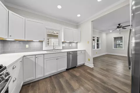 Kitchen - 731 E Benton St, Morris, IL 60450 photo 2 of 2