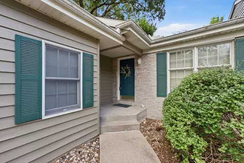 Other - 4025 36th Ave Ct Ave, Moline, IL 61265 photo 2 of 8