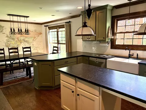 Kitchen - 223 Buckingham Dr, Bartlett, IL 60103 photo 1 of 4
