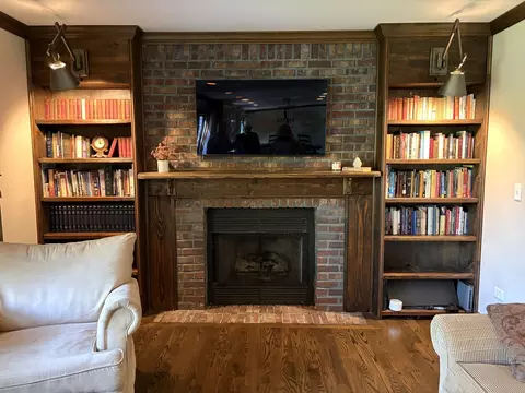 Living - 223 Buckingham Dr, Bartlett, IL 60103 photo 3 of 4