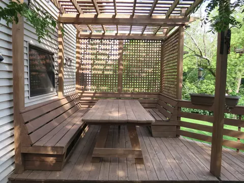 Exterior - 223 Buckingham Dr, Bartlett, IL 60103 photo 2 of 6