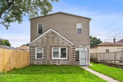 8725 S Constance Ave, Chicago, IL 60617