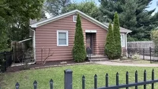 744 Orchard Ave, Aurora, IL 60506 photo 2