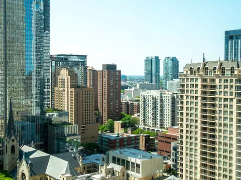 100 E Huron St #1506, Chicago, IL 60611 photo 17