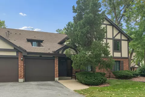 8225 Juniper Ct #34D, Palos Hills, IL 60465
