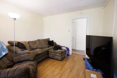 Living - 341 S 5th Ave, Kankakee, IL 60901 photo 6 of 6
