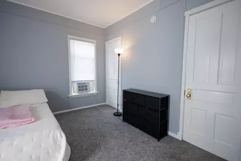 Bedroom - 341 S 5th Ave, Kankakee, IL 60901 photo 4 of 10