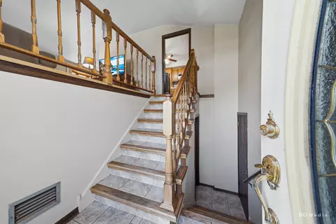 Entry Way - 8326 S 78th Ave, Bridgeview, IL 60455 photo 1 of 1