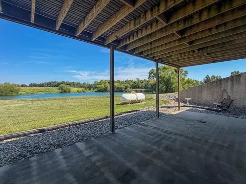 Exterior - 2309 E Lakeview Dr, Casey, IL 62420 photo 11 of 16