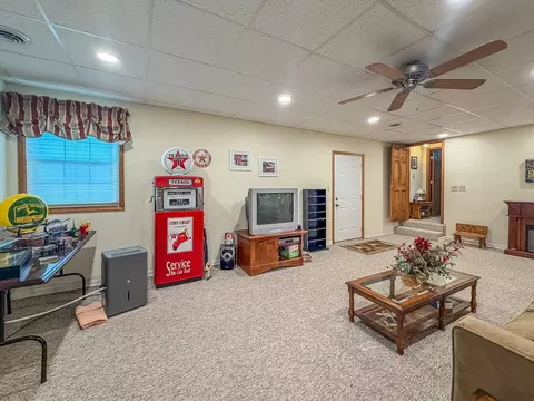 Other - 2309 E Lakeview Dr, Casey, IL 62420 photo 4 of 9