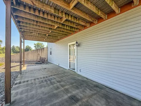 Exterior - 2309 E Lakeview Dr, Casey, IL 62420 photo 14 of 16