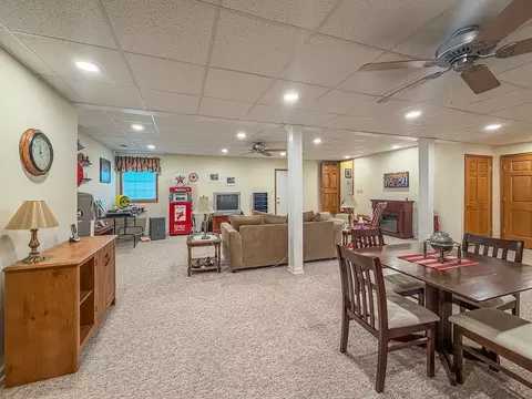 Other - 2309 E Lakeview Dr, Casey, IL 62420 photo 7 of 9