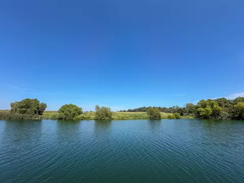 View/Area - 2309 E Lakeview Dr, Casey, IL 62420 photo 8 of 8