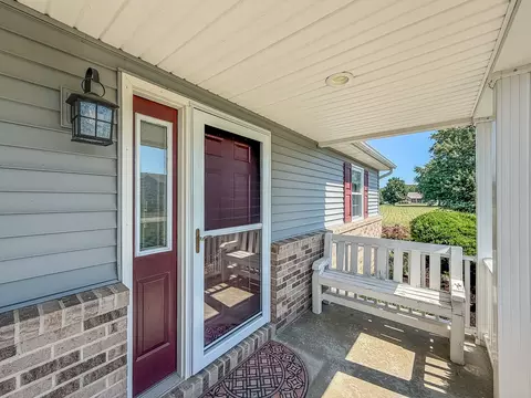 Exterior - 2309 E Lakeview Dr, Casey, IL 62420 photo 3 of 16