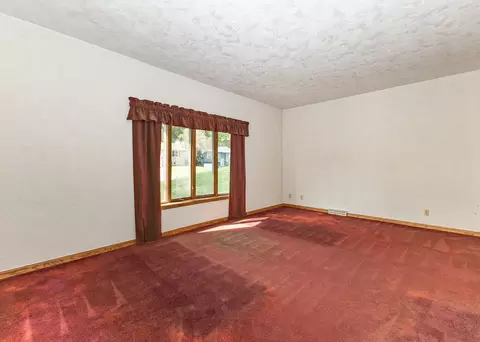 Living - 3527 12th Ave, Moline, IL 61265 photo 1 of 4