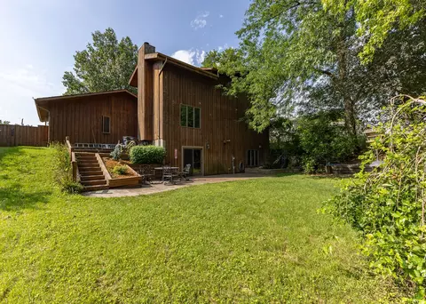 Exterior - 3527 12th Ave, Moline, IL 61265 photo 7 of 10