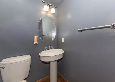 Bath - 3527 12th Ave, Moline, IL 61265 photo 1 of 3