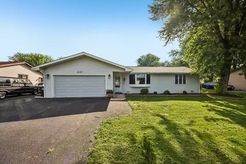 Undisclosed, Lindenhurst, IL 60046 photo 44