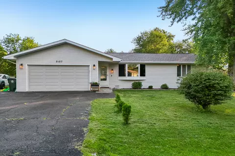 Undisclosed, Lindenhurst, IL 60046 photo 43