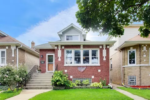 7911 W Westwood Dr, Elmwood Park, IL 60707