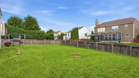 Exterior - 7505 Kenicott Ln, Plainfield, IL 60586 photo 4 of 4
