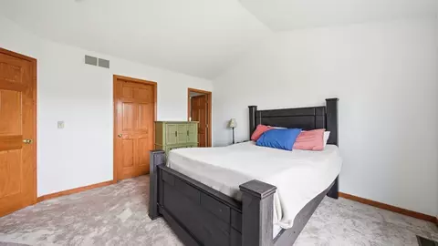 Bedroom - 7505 Kenicott Ln, Plainfield, IL 60586 photo 1 of 4