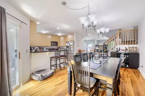 Dining - 1127 E Prairie Ave, Des Plaines, IL 60016 photo 1 of 2
