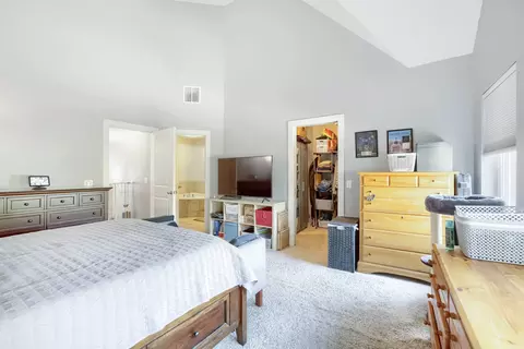 Other - 1127 E Prairie Ave, Des Plaines, IL 60016 photo 4 of 9