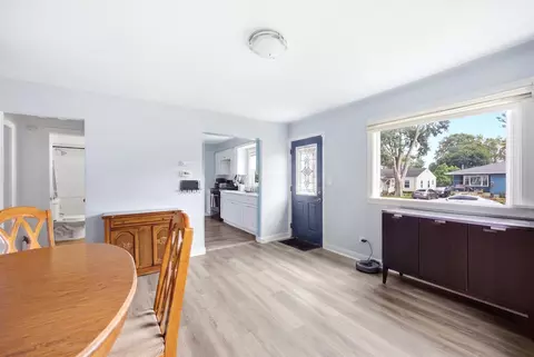 Entry Way - 684 Cooper Ave, Elgin, IL 60120 photo 1 of 2