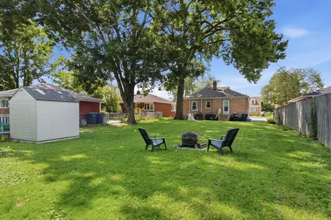 Exterior - 1523 N Rohde Ave, Berkeley, IL 60163 photo 5 of 5