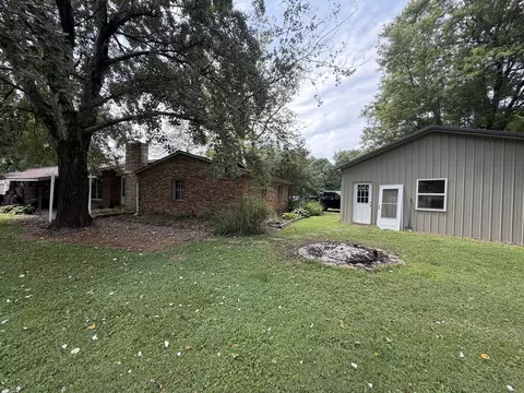 Exterior - 189 Blasdel Dr, Joppa, IL 62953 photo 4 of 5