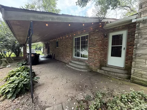 Exterior - 189 Blasdel Dr, Joppa, IL 62953 photo 2 of 5