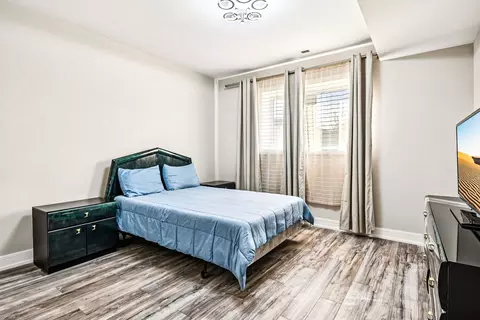 Bedroom - 8200 S Normandy Ave, Burbank, IL 60459 photo 2 of 7