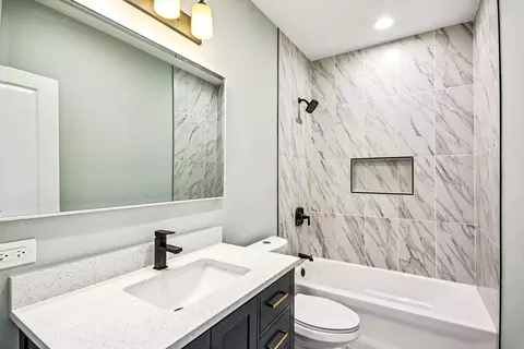 Bath - 8200 S Normandy Ave, Burbank, IL 60459 photo 3 of 3