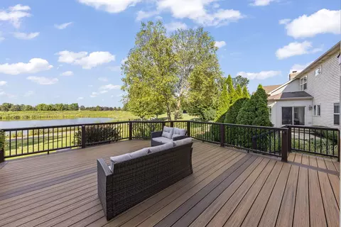 Exterior - 26612 Lindengate Cir, Plainfield, IL 60585 photo 8 of 11