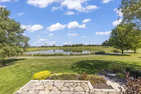 View/Area - 26612 Lindengate Cir, Plainfield, IL 60585 photo 1 of 13