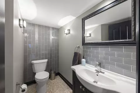Bath - 26612 Lindengate Cir, Plainfield, IL 60585 photo 5 of 5