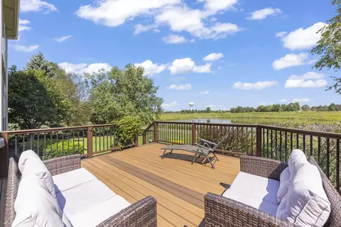 Exterior - 26612 Lindengate Cir, Plainfield, IL 60585 photo 7 of 11