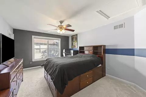 Bedroom - 26612 Lindengate Cir, Plainfield, IL 60585 photo 3 of 4