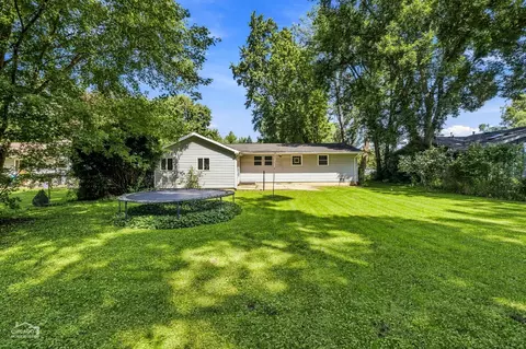 Exterior - 4515 Willow Ln, Mchenry, IL 60050 photo 6 of 6
