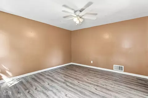 Other - 4515 Willow Ln, Mchenry, IL 60050 photo 3 of 4
