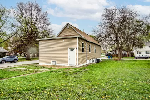 Exterior - 3300 Butler Ave, Steger, IL 60475 photo 1 of 3