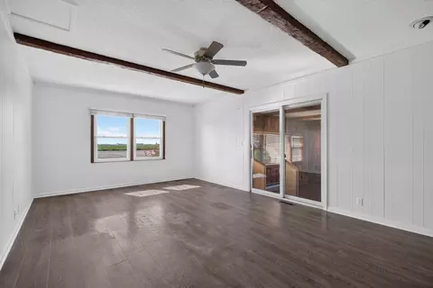 Living - 3560 E 14th Rd, Ottawa, IL 61350 photo 5 of 5