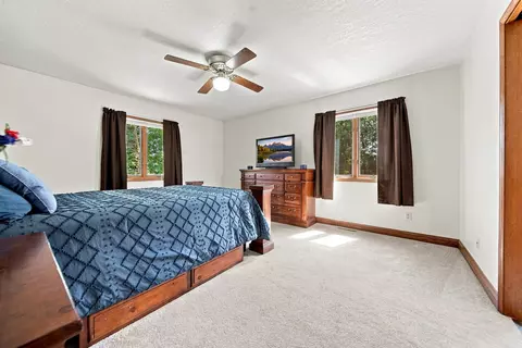 Bedroom - 14810 Melinda Dr, Morrison, IL 61270 photo 1 of 4